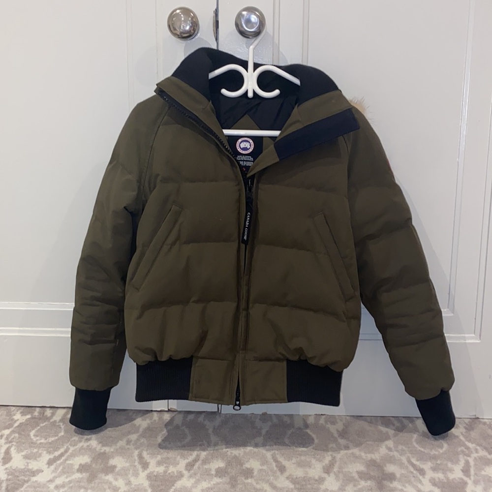 COPY - Green Cropped Canada Goose Jacket